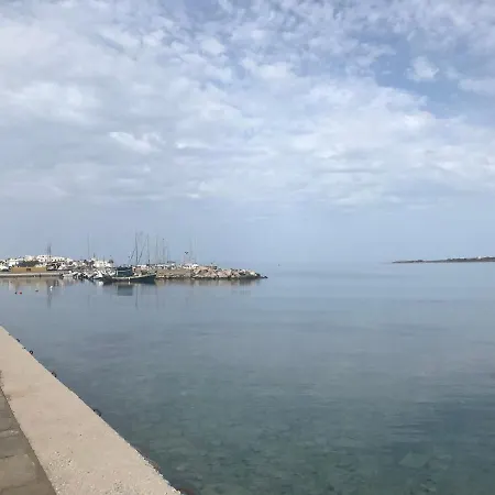 Violeta Family Livadia Parikia (Paros)